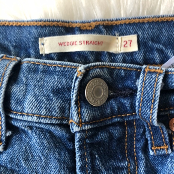 Levi’s Wedgie Straight Raw Hem Ankle Jeans Size 27 - Picture 8 of 8